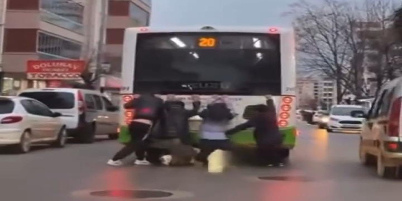 Belediye Otobüsünde Tehlikeli Yolculuk