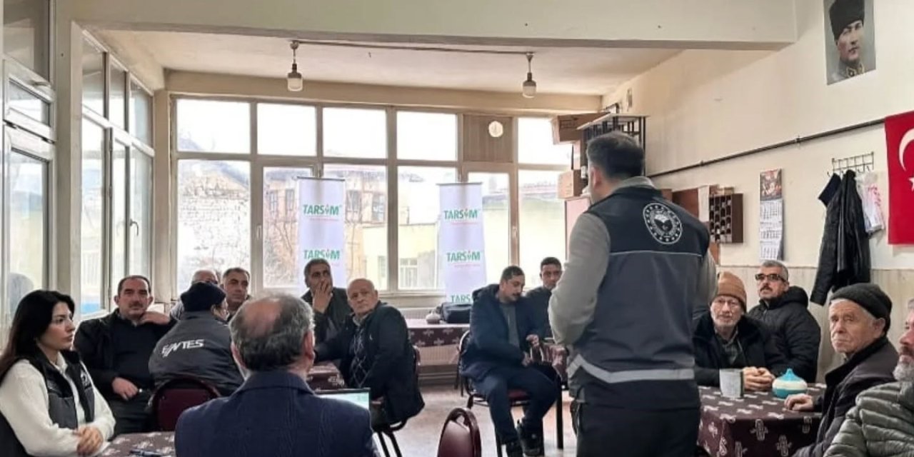 Tarım Yetkilileri Üreticilerle Sahada Buluştu