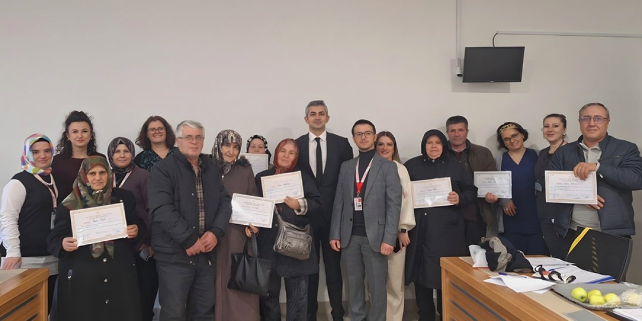 Bozüyük Devlet Hastanesi'nde Yılın İlk Diyabet Okulu Tamamlandı