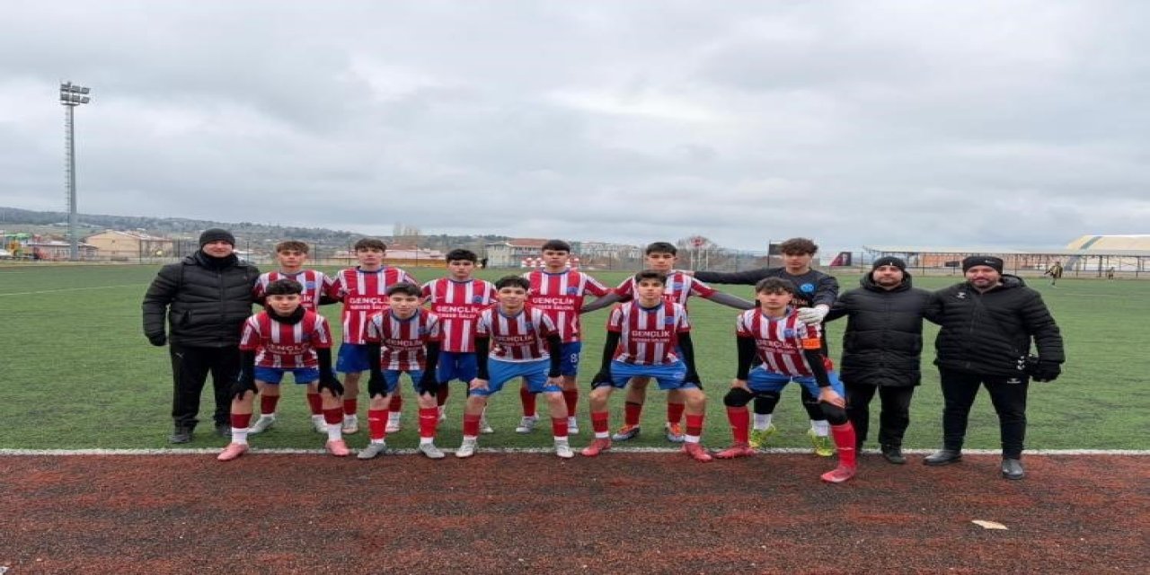 Bilecik U16 Gençler Ligi’nde Liderlik Çekişmesi