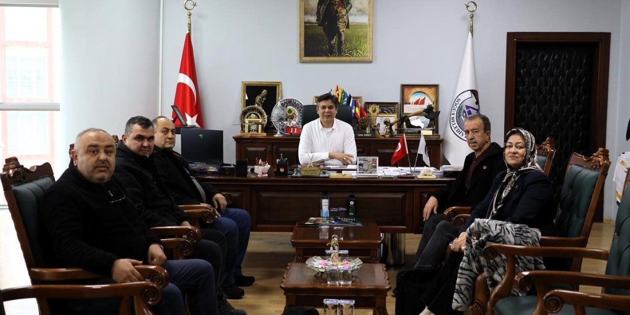 Mahalle Muhtarları Başkan Durgut’la Bir Araya Geldi