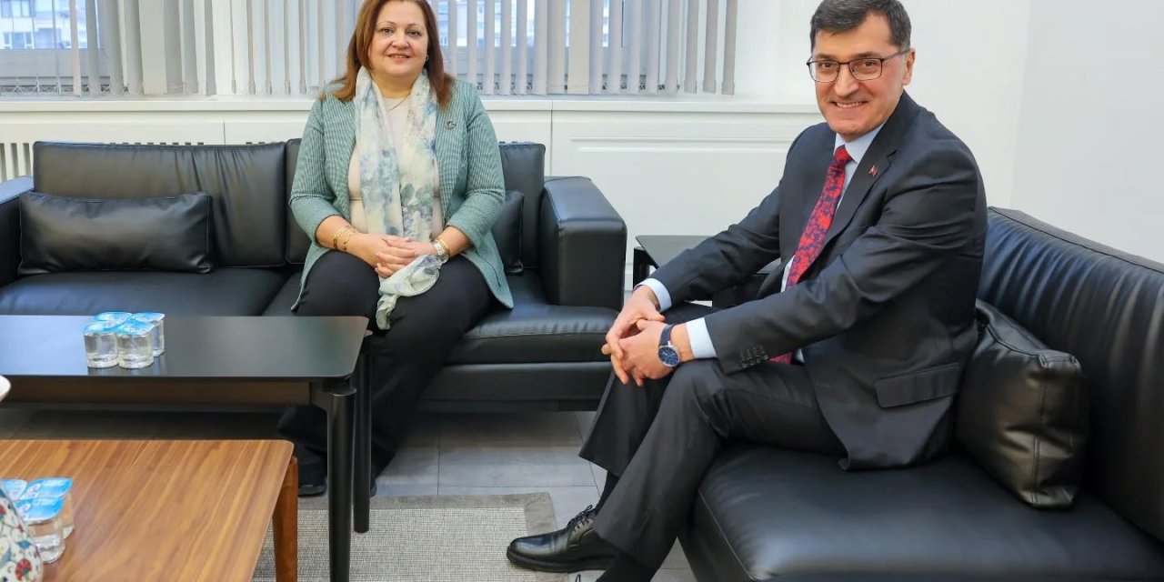 Yerel Yönetimlerde Sosyal Belediyecilik Çalışmaları Değerlendirildi