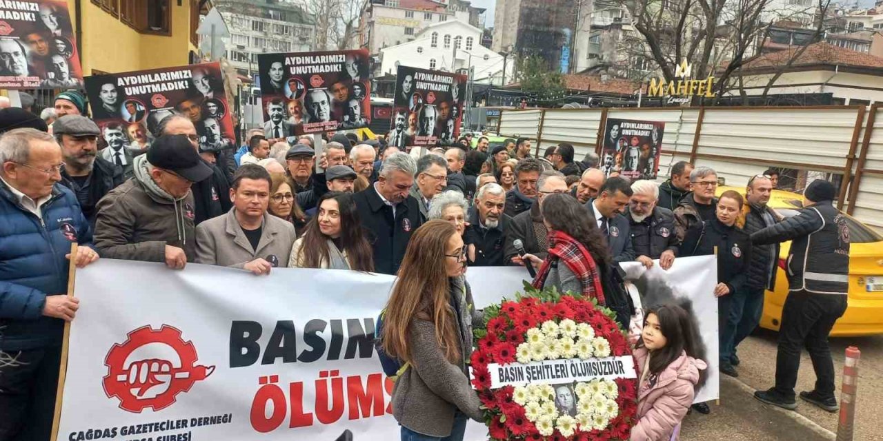 Uğur Mumcu İçin Sevgi Yürüyüşü