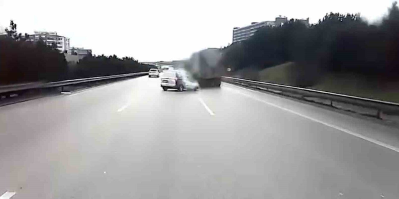 Otoyolda Facianın Eşiğinden Dönüldü