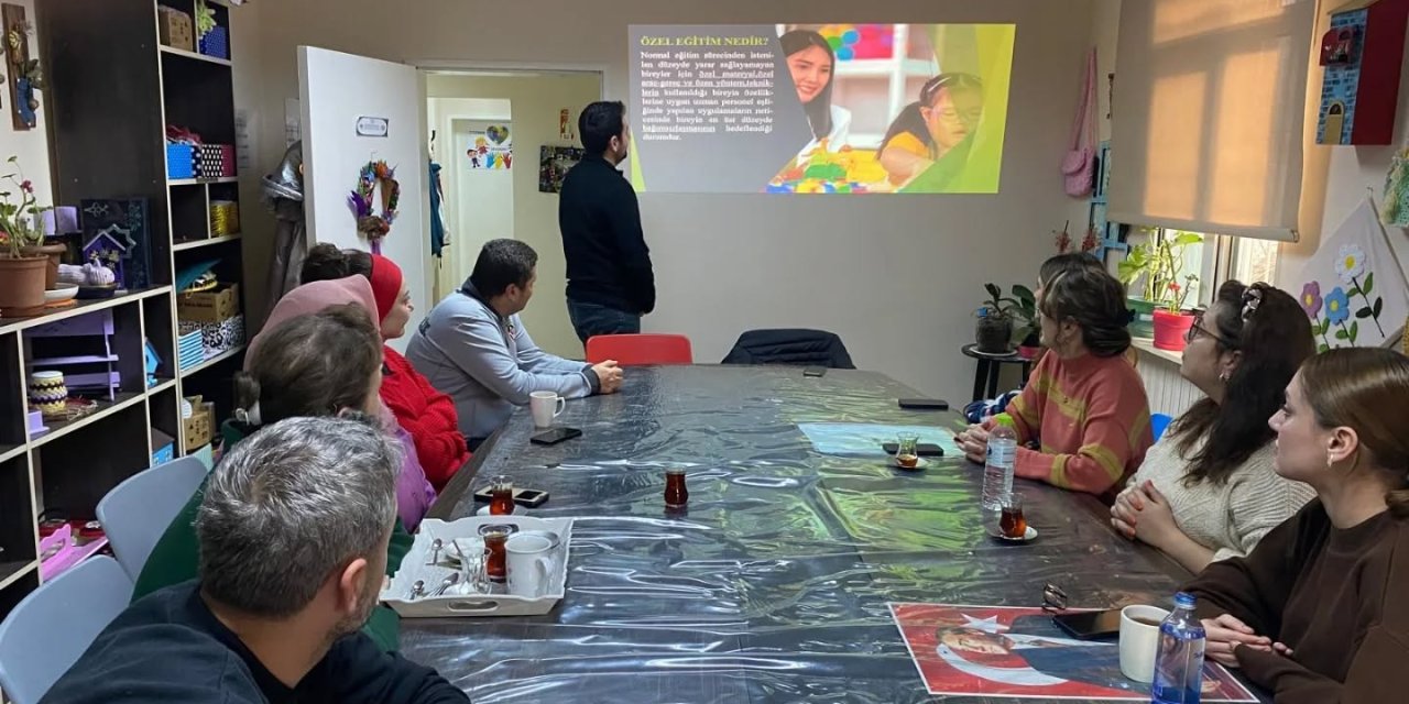 Personellere "Etkili İletişim" Eğitimi