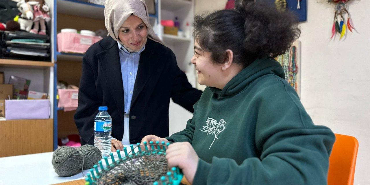 Zeynep Sözer'den "Gündüz Bakım Evi" ne Ziyaret