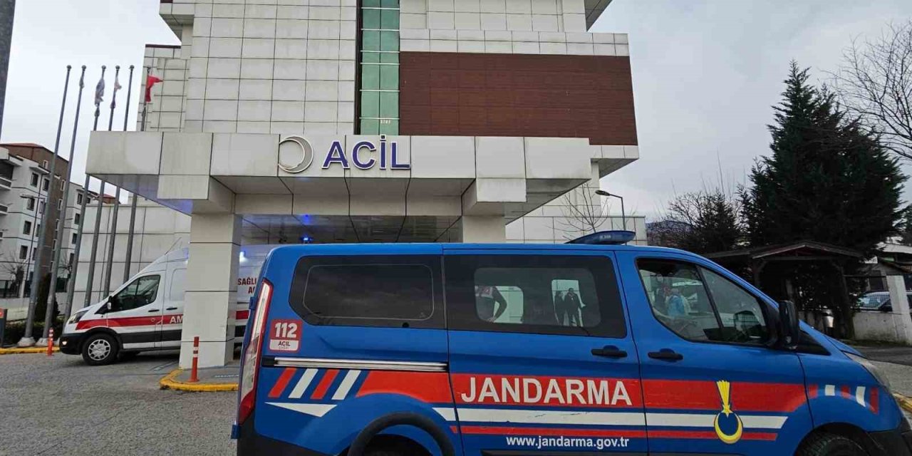 Havuza Düşen 3 Yaşındaki Çocuk Yoğun Bakıma Alındı