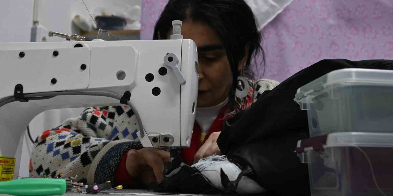 Eskiler Sandıktan Çıktı, Terzilerde "Dönüşüm" Mesaisi Başladı