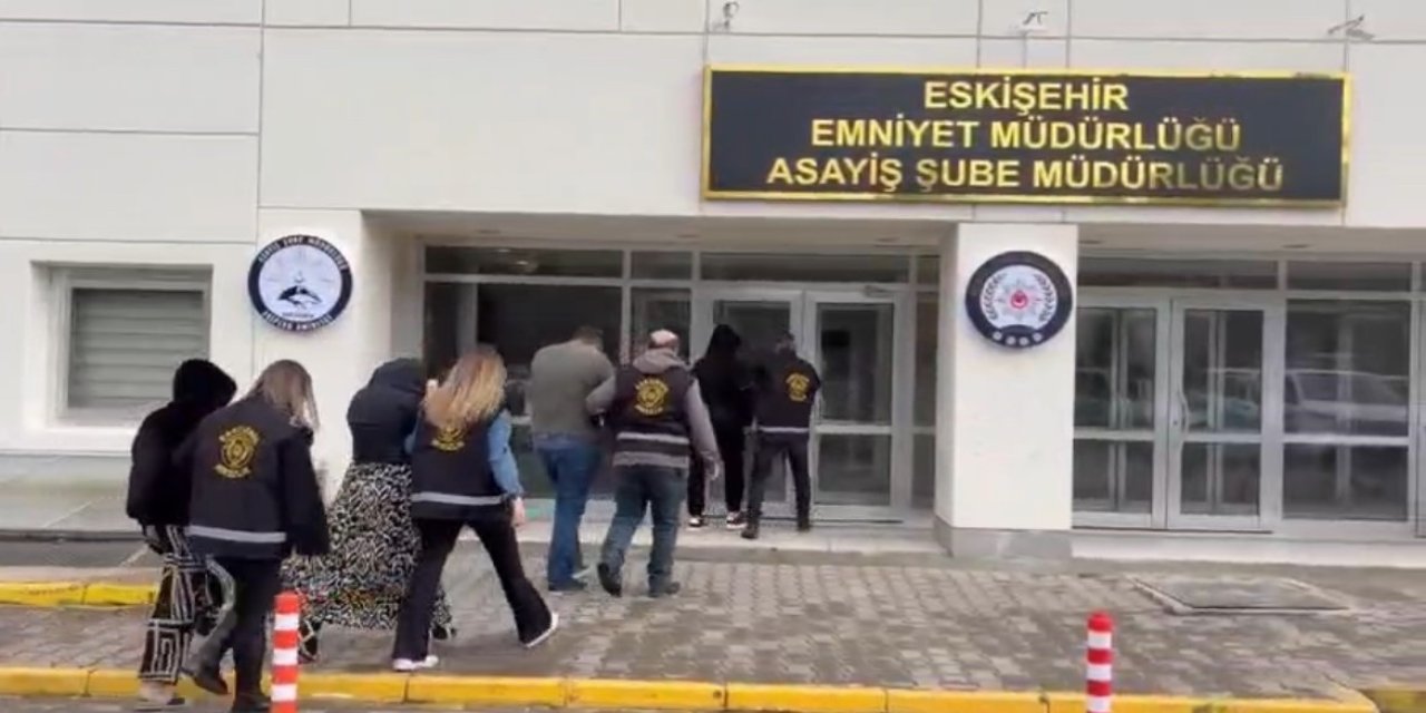 1 Milyon 500 Bin TL’lik Hırsızlığın 4 Şüphelisi Yakalandı