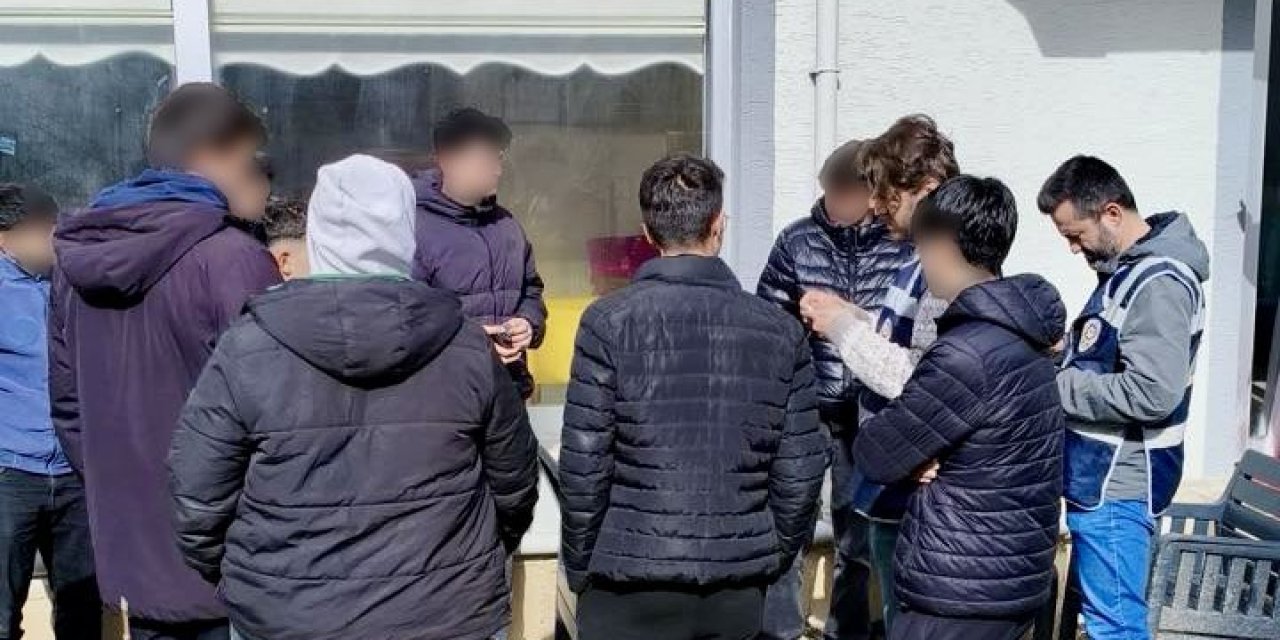 Okul Çevrelerine Sıkı Denetim!