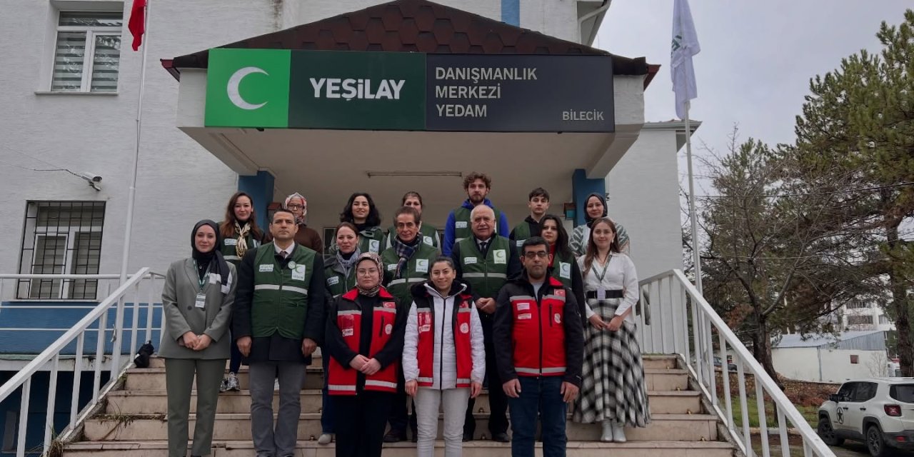 Yeşilay'dan Farkındalık Yürüyüşü