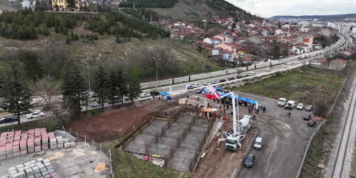 Bozüyük'te Semt Salonu'nun Temeli Atıldı