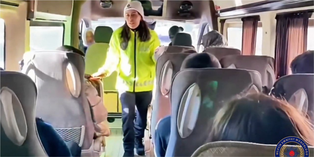 Öğrencilere emniyet kemeri bilgilendirmesi