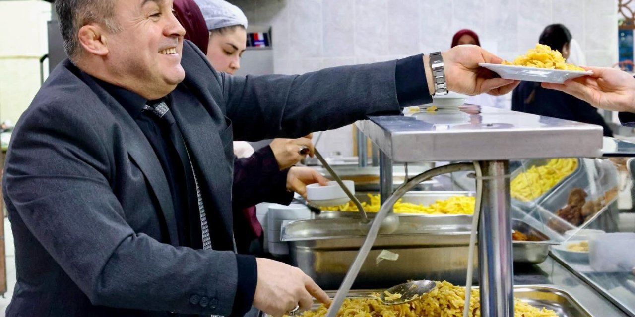 Müdür Demir Öğrencilerle İftar Sofrasında Buluştu