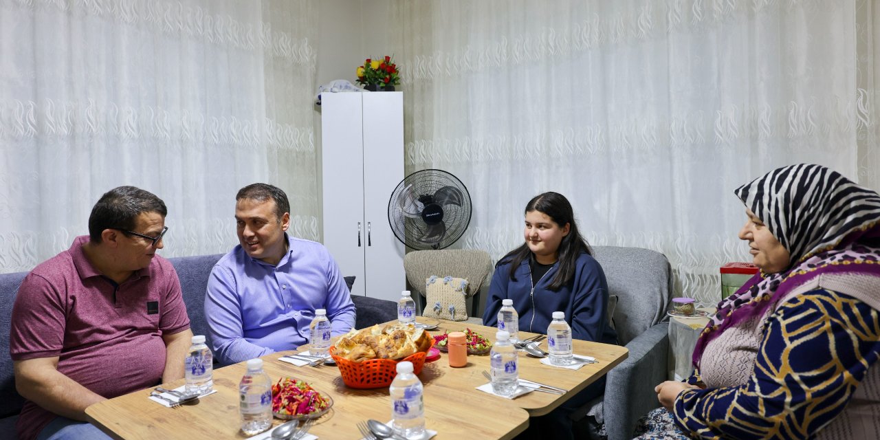 Vali Sözer İftarda "Meydan" Ailesine Konuk Oldu