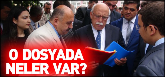 MHP’Lİ İL GENEL MECLİS ÜYESİ BAKAN AVCI’YA DOSYA SUNDU
