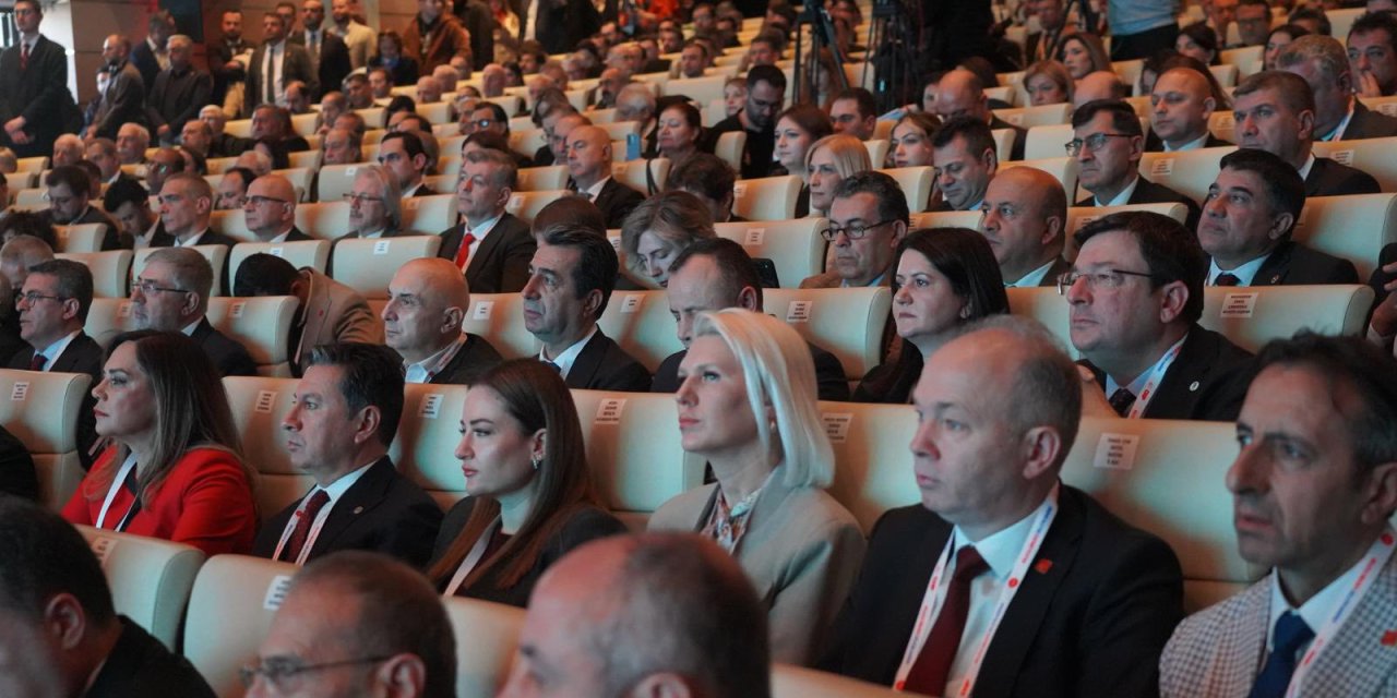 Başkan Subaşı “Milletle Birlikte Milletin Emrinde”  Toplantısına Katıldı