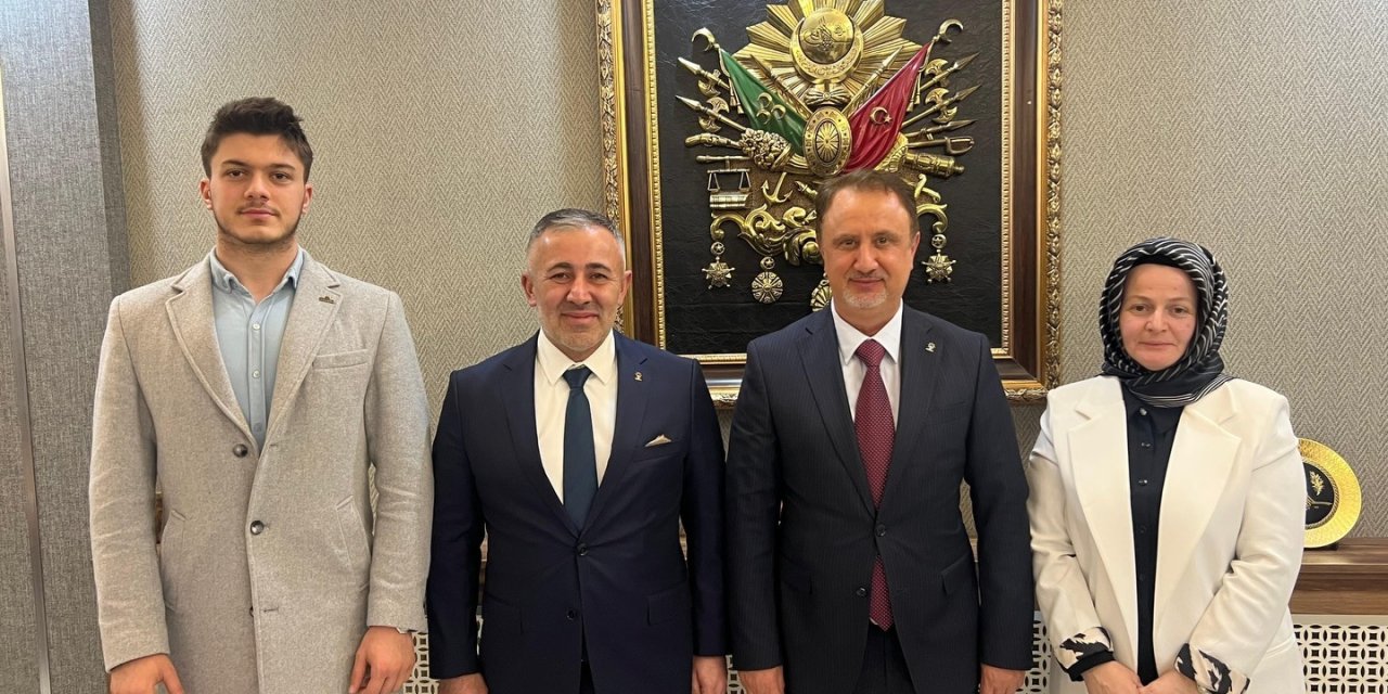 AK Parti Osmaneli Kadın Kolları'nda değişim