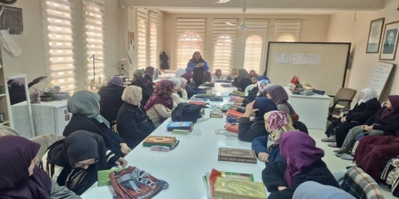 TDP, mukabeleye gelen mahalle sakinlerini bilgilendirdi