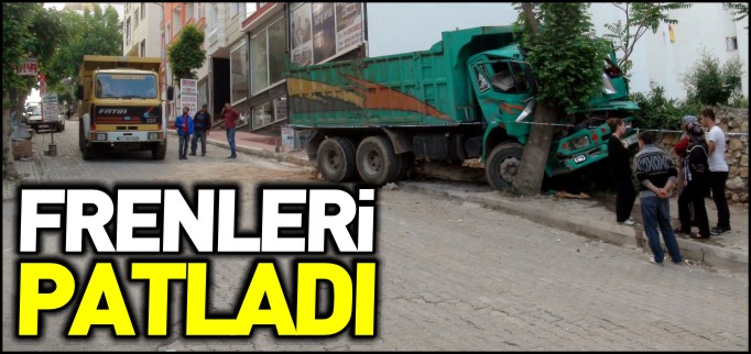 FRENİ PATLAYAN KAMYON TEHLİKE SAÇTI