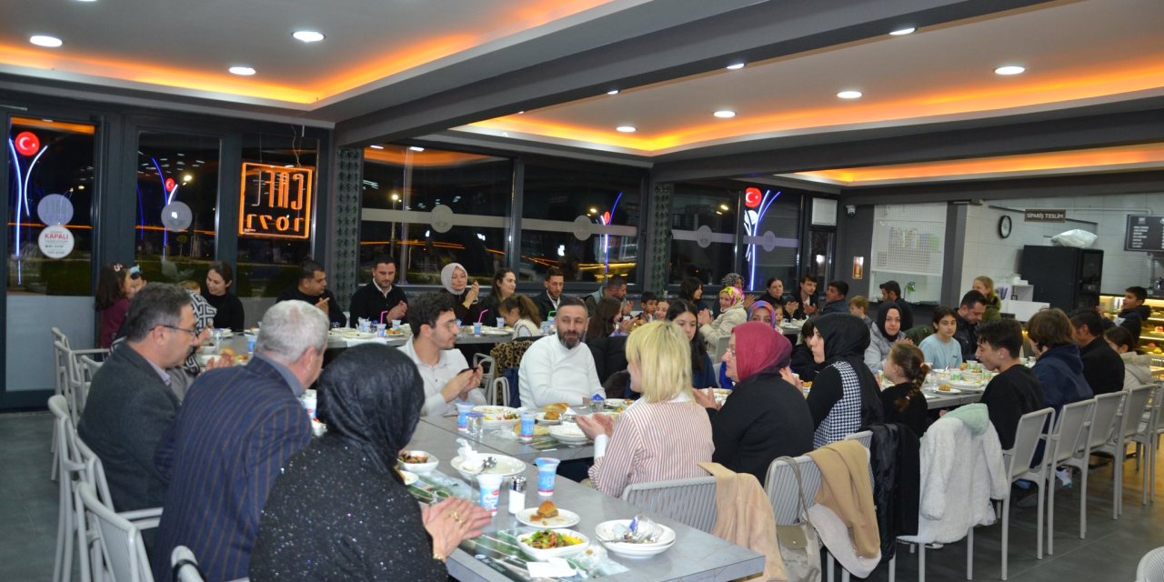 Vezirhan Belediyesi Personeli İftarda Buluştu