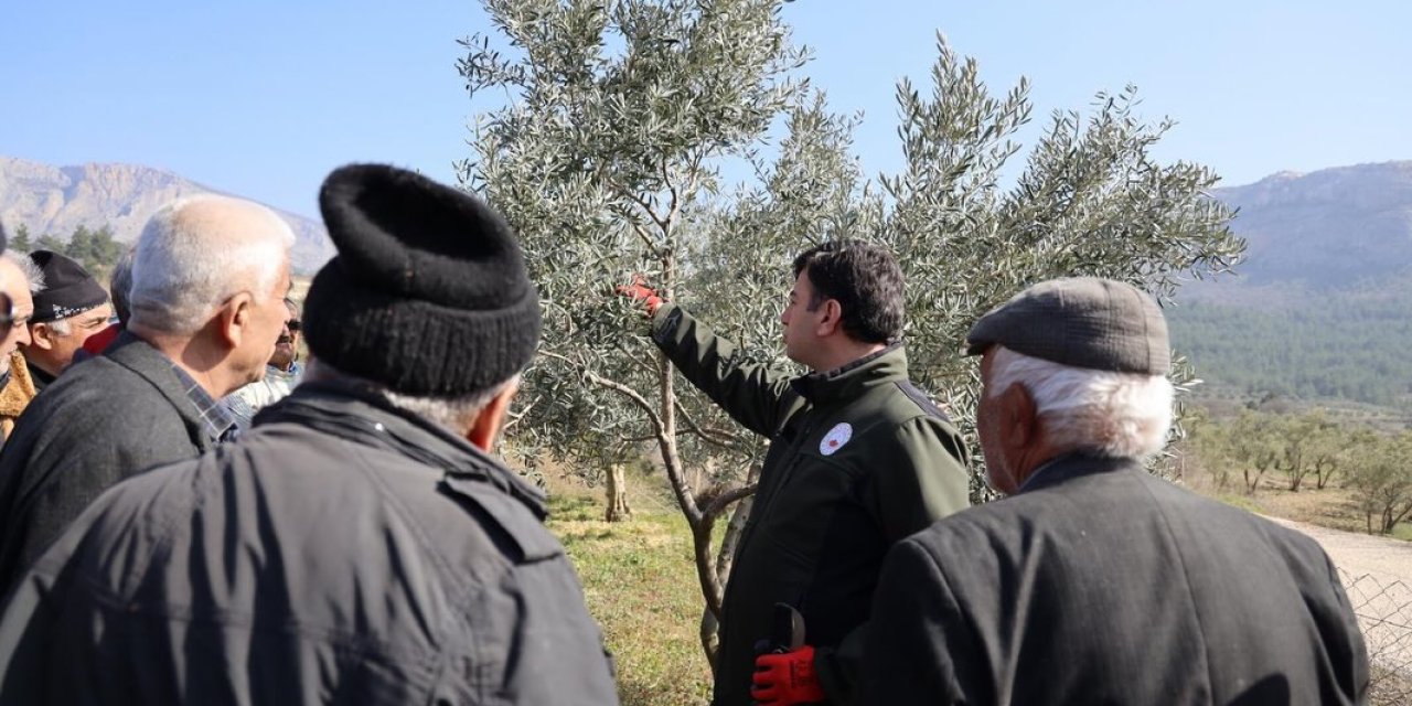 Çiftçilere Eğitim Verildi