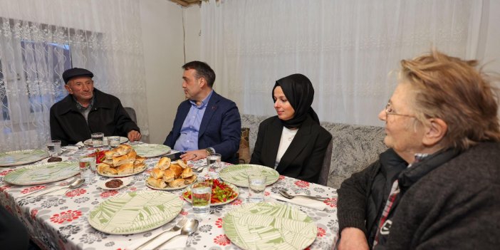 Vali Sözer, iftarını Künçeğiz’de yaptı