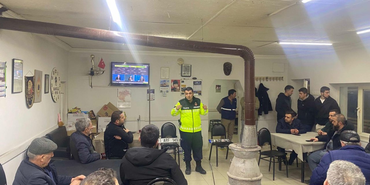 Vatandaşlara Trafik Düzenlemeleri Anlatıldı