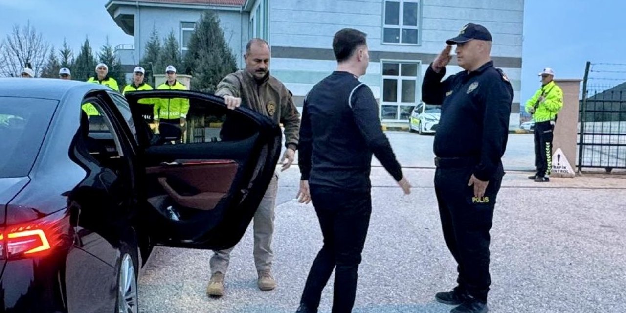 Müdür Çağlar Trafik Denetleme Personeli ile Buluştu