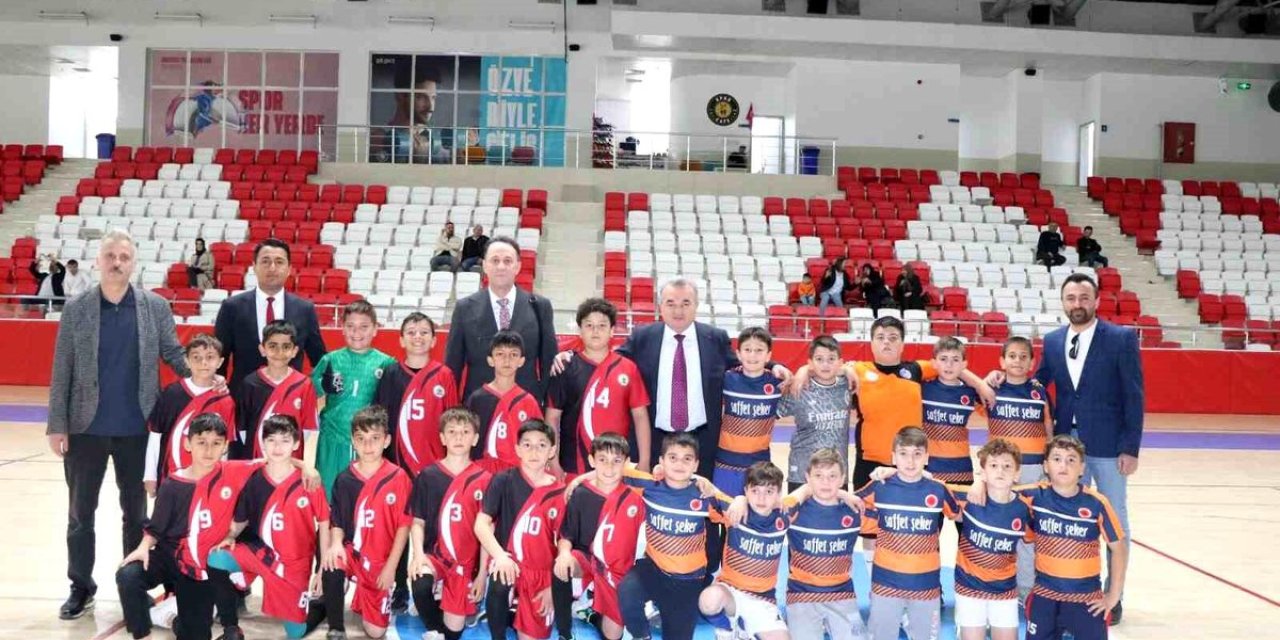 Bozüyük'te Futsal Turnuvası Başlıyor
