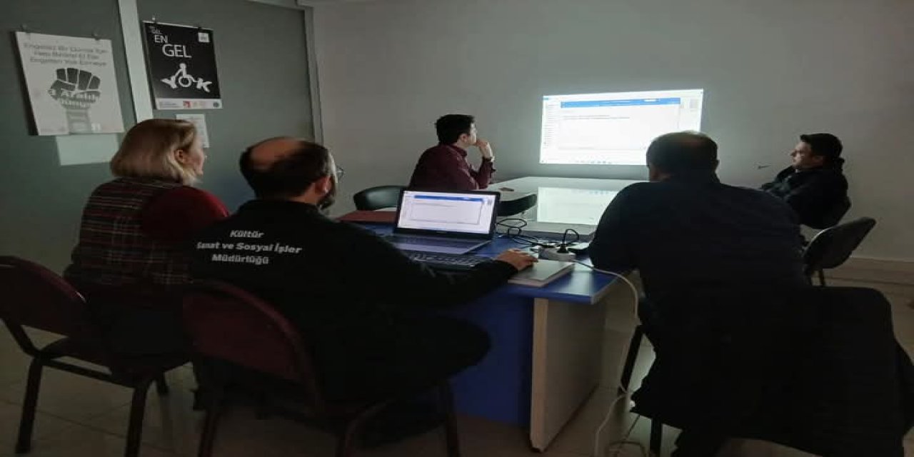 Bilecik Kent Belleği Yayın Kurulu toplantısında 10’dan fazla koleksiyon değerlendirildi