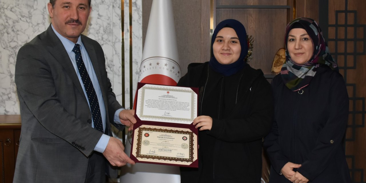 Hafızlık İcazet Belgeleri Takdim Edildi