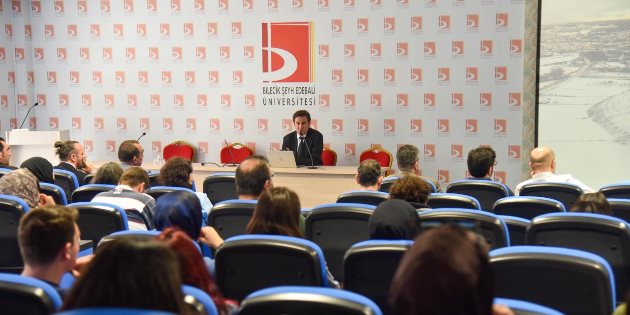 Tavşanlı Höyük Kazıları Anlatıldı