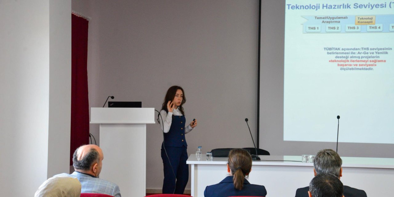 BŞEÜ'de “TÜBİTAK Proje Yazma Eğitimi” düzenlendi