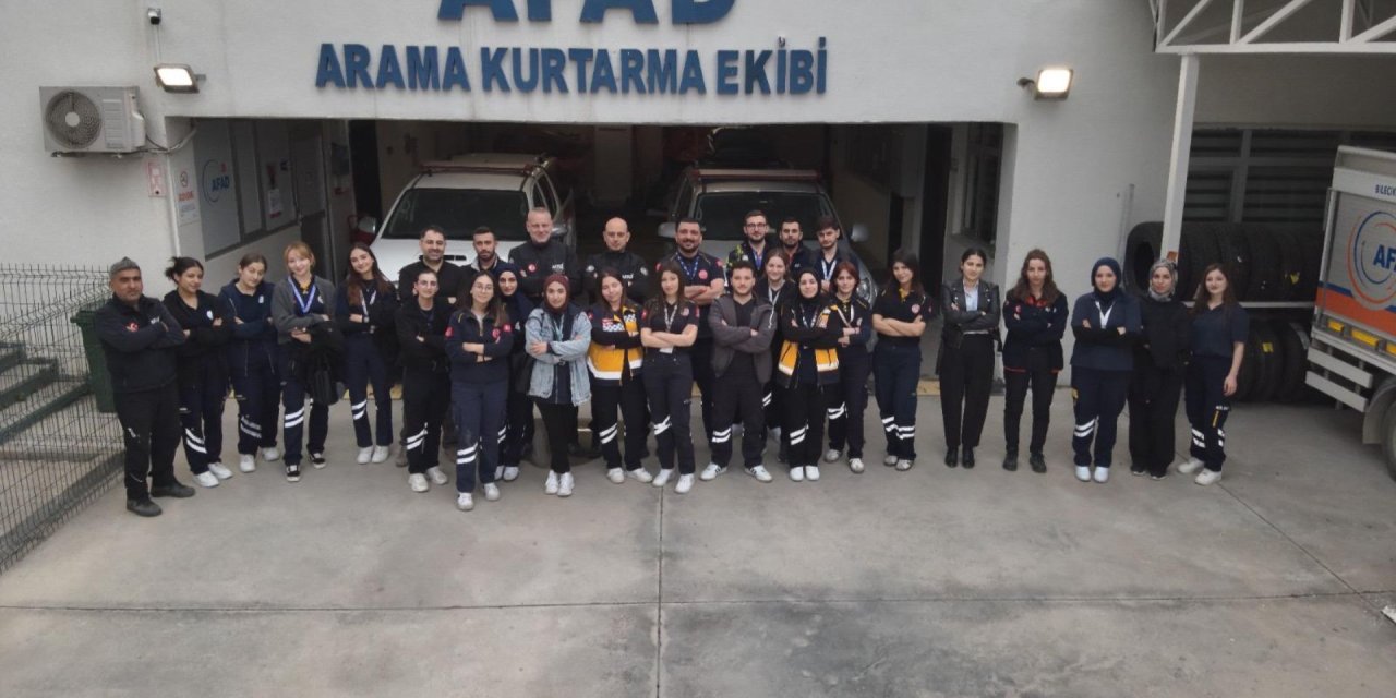 Öğrenciler, AFAD ve Sağlıklı Hayat Merkezi’ni Gezdi