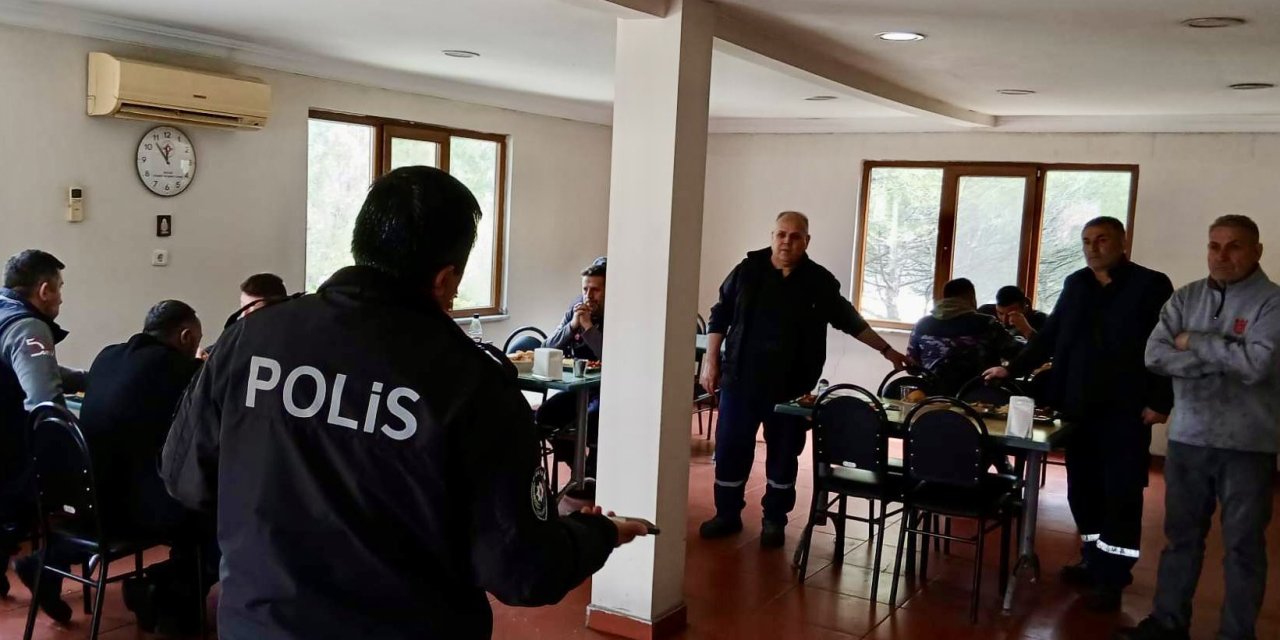 Toplum Destekli Polisler Esnafları Uyardı