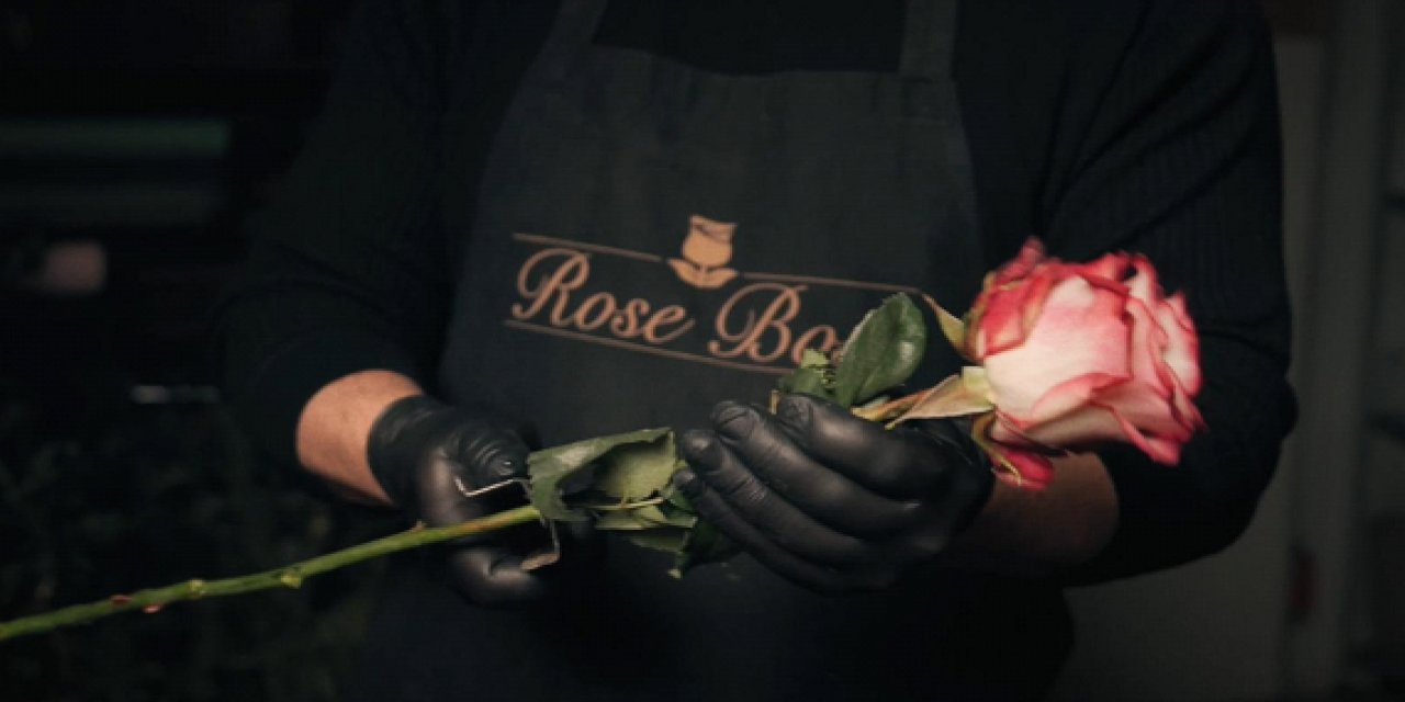 Online Çiçek Siparişi ile Lüks Çiçekler Nasıl Seçilir?