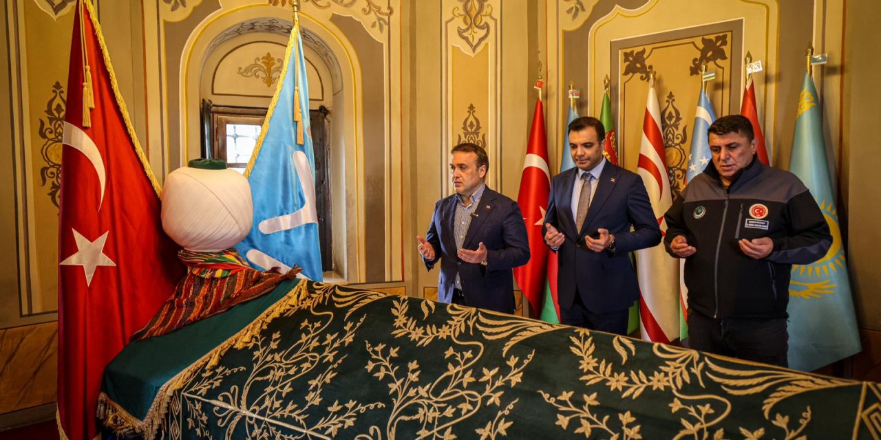 Vali Sözer, Ertuğrul Gazi Türbesi’ni Ziyaret Etti