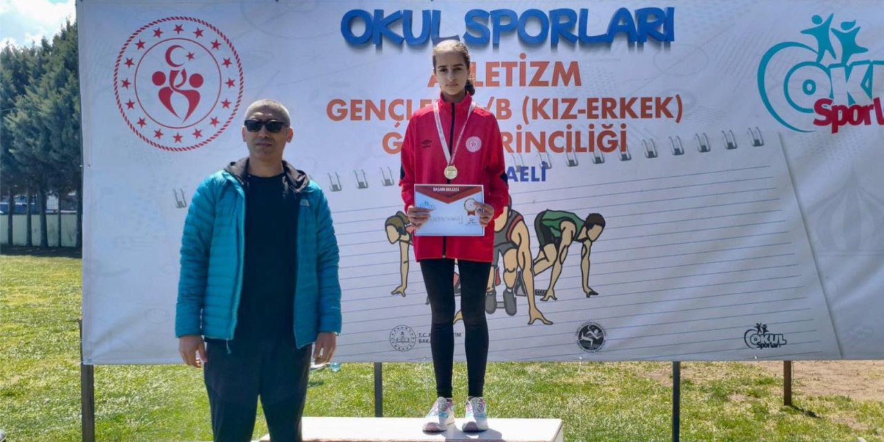 Bilecikli Sporcudan Altın Madalya!