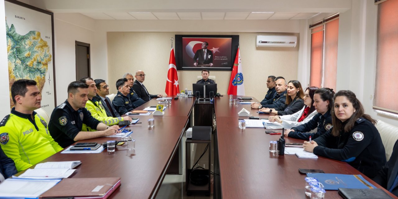 Güvenlik Tedbirleri Masaya Yatırıldı