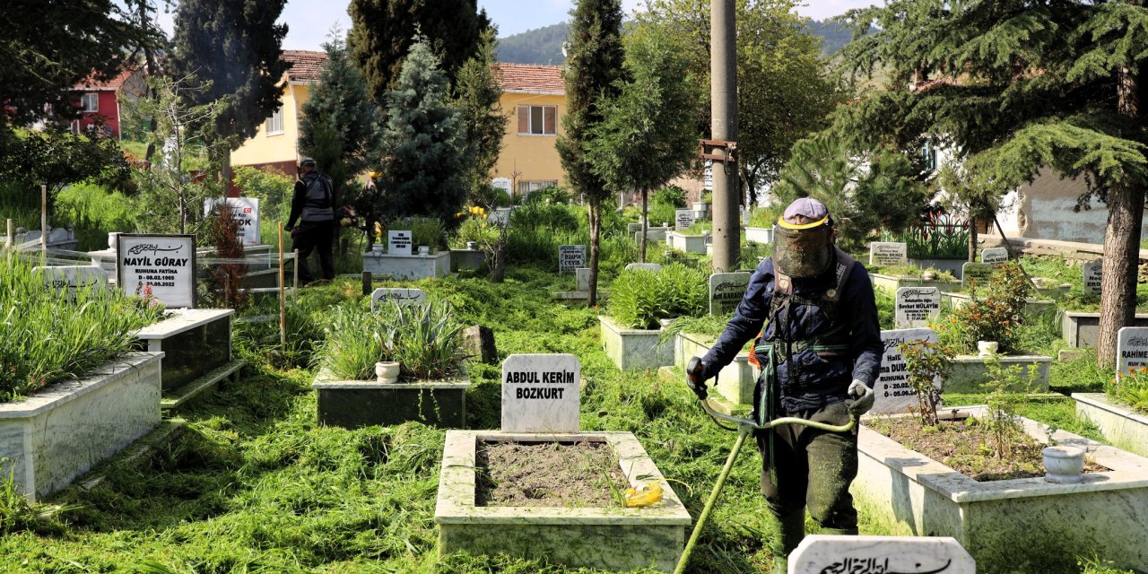 Mezarlıklarda Bakım ve Düzenleme Çalışmaları