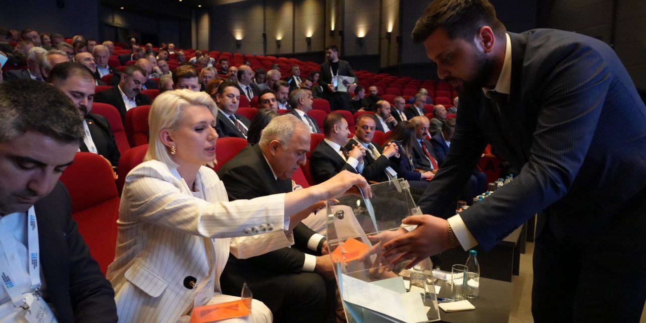 Başkan Subaşı tekrar seçildi