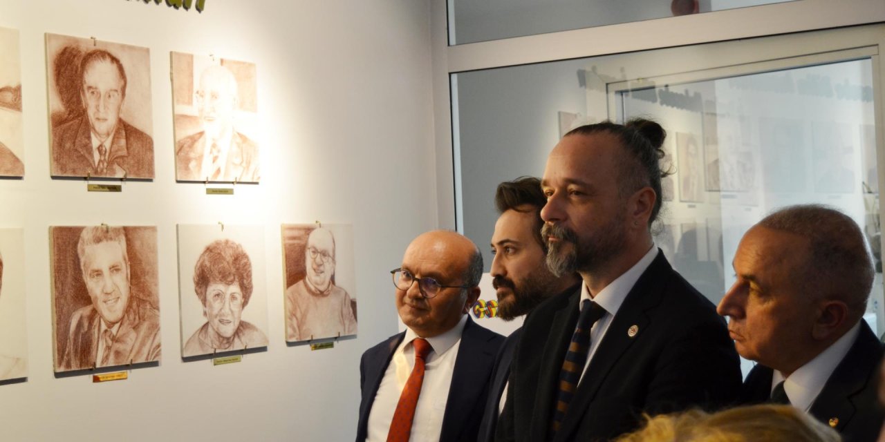 BŞEÜ'de Sanat ve Bilim Buluştu