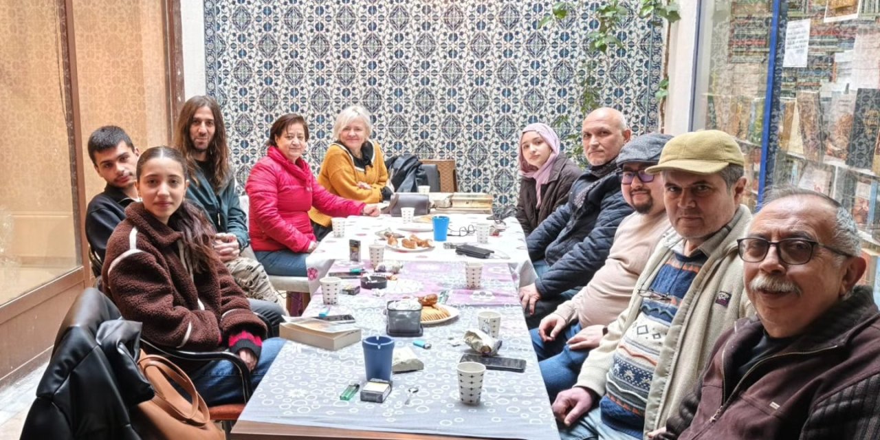 Es Es Sahaf’ta keyifli söyleşi