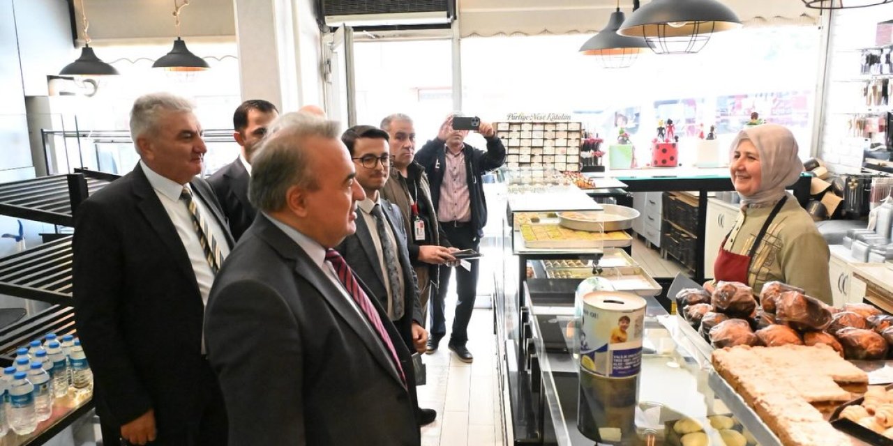 Esnaflara Tütün Ürünlerinin Zararları Anlatıldı