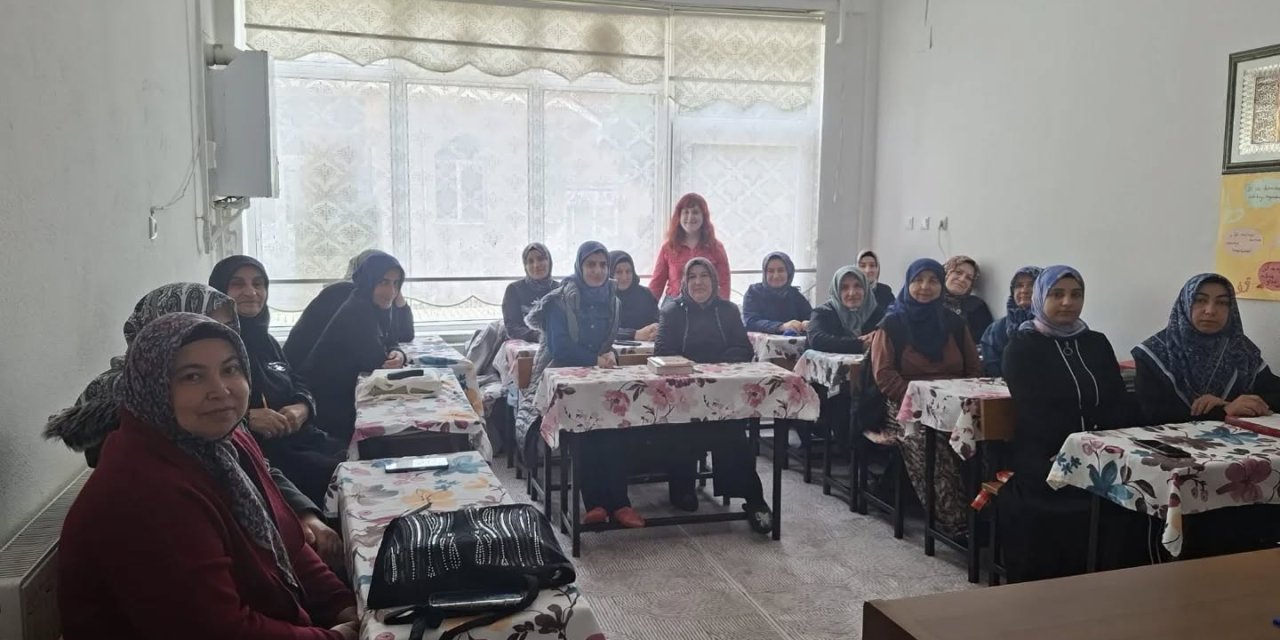 Kursiyerlere “Kumar Bağımlılığı” Anlatıldı