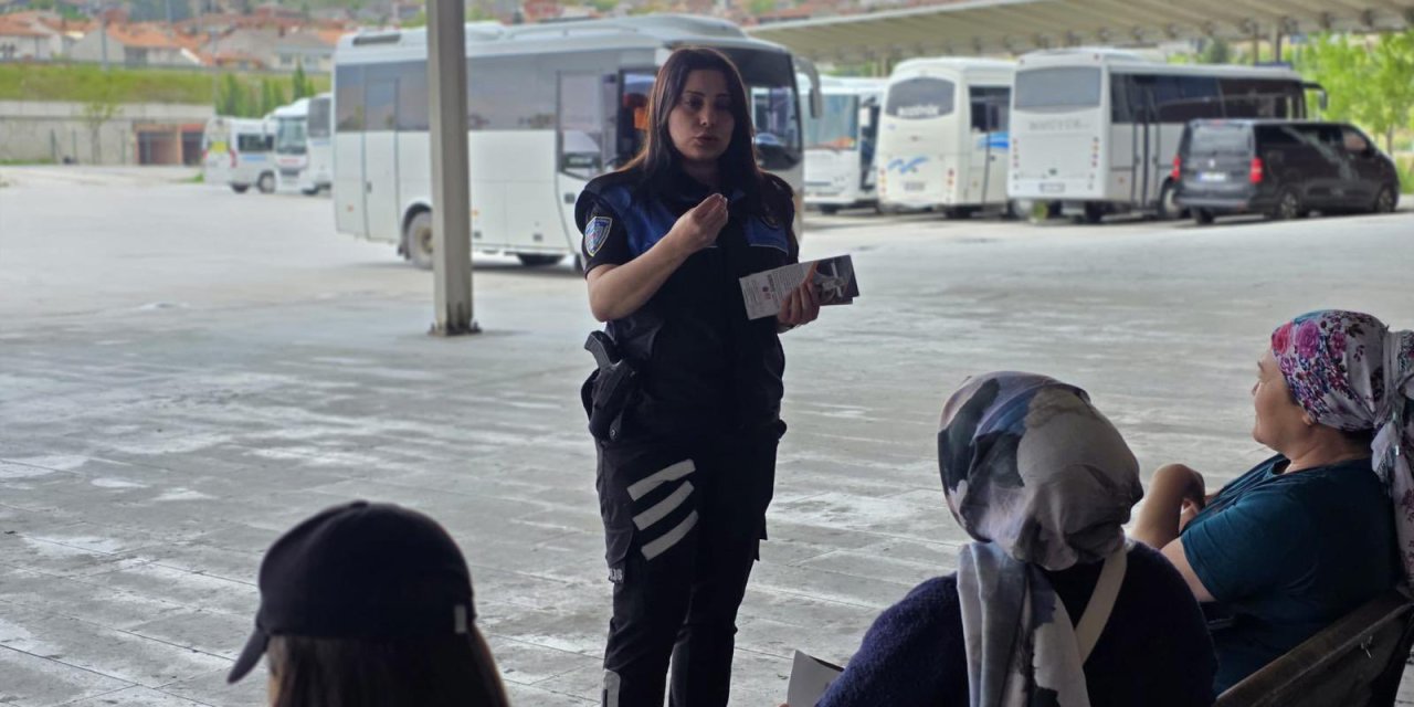 Bayram Öncesinde Vatandaşlar Dolandırıcılara Karşı Uyarıldı
