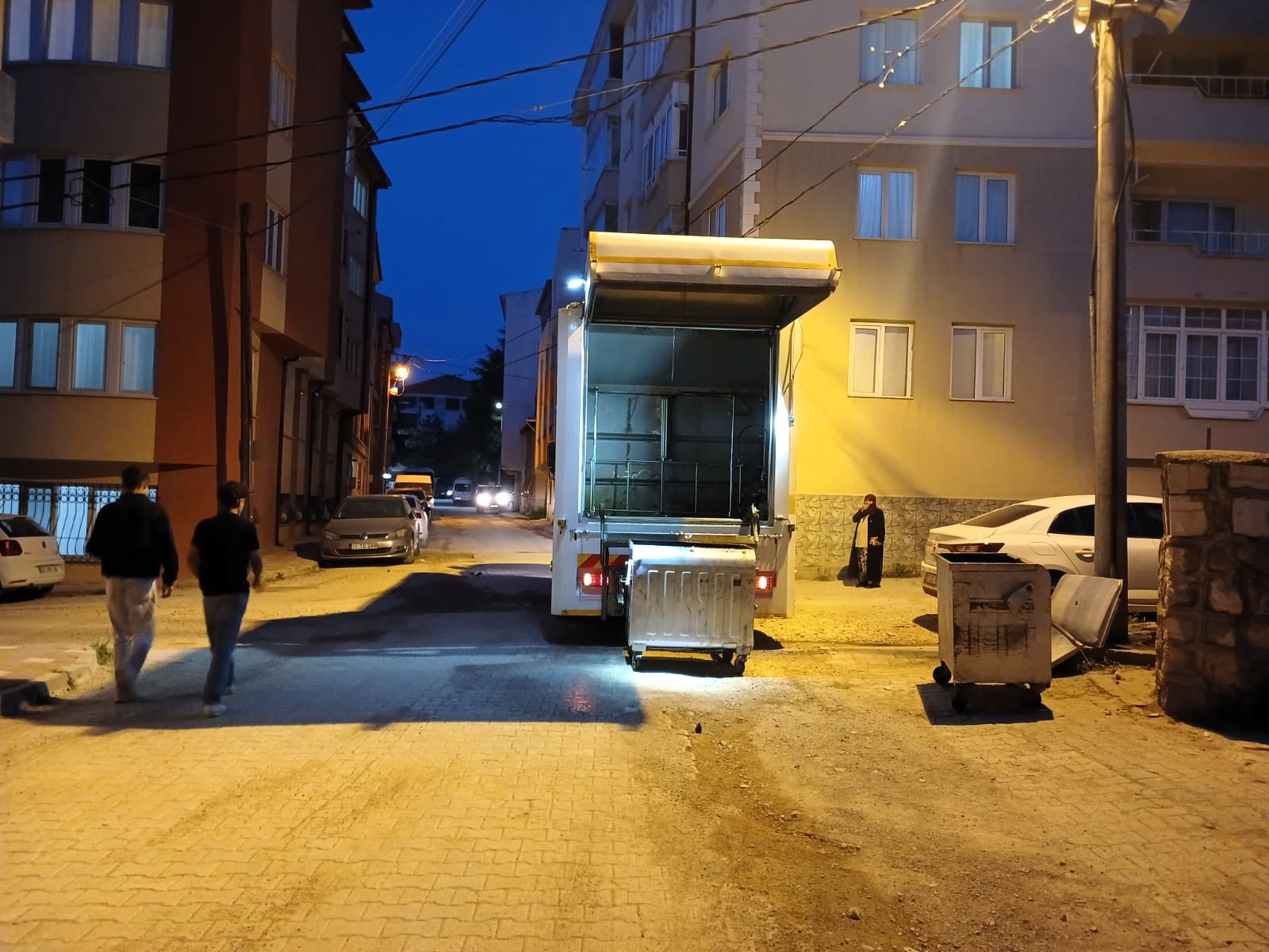 Belediye’den Haşere ve Kokuya Karşı Önlem