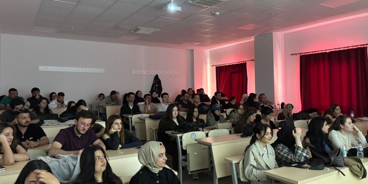 BŞEÜ'de İş Kulübü Eğitimleri