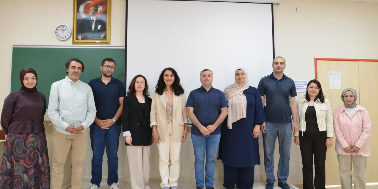 Proje Yazımında Yapay Zekâ Araçları Anlatıldı